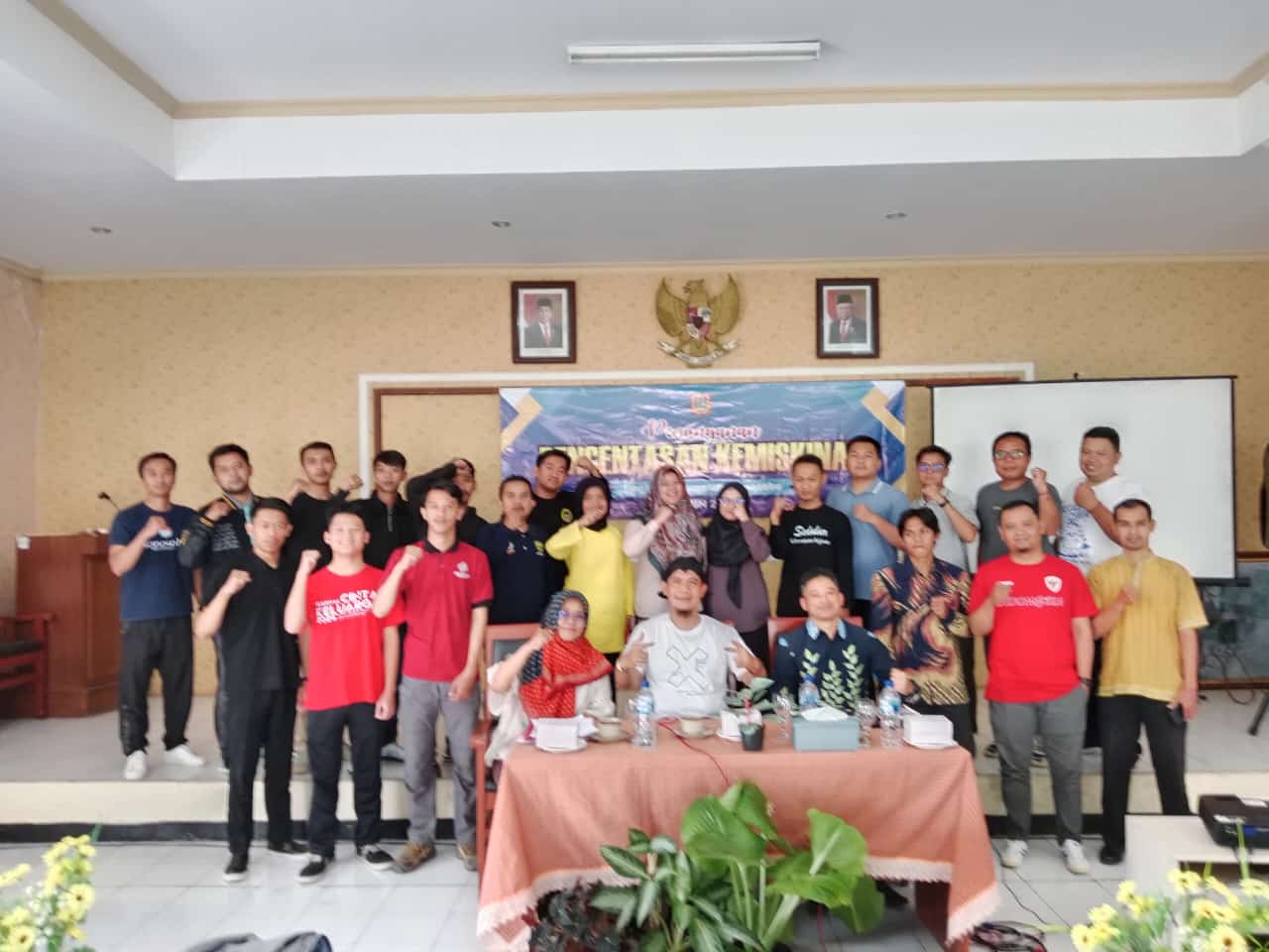 rapat-pemutakhiran-data-kemiskinan-tingkat-kecamatan